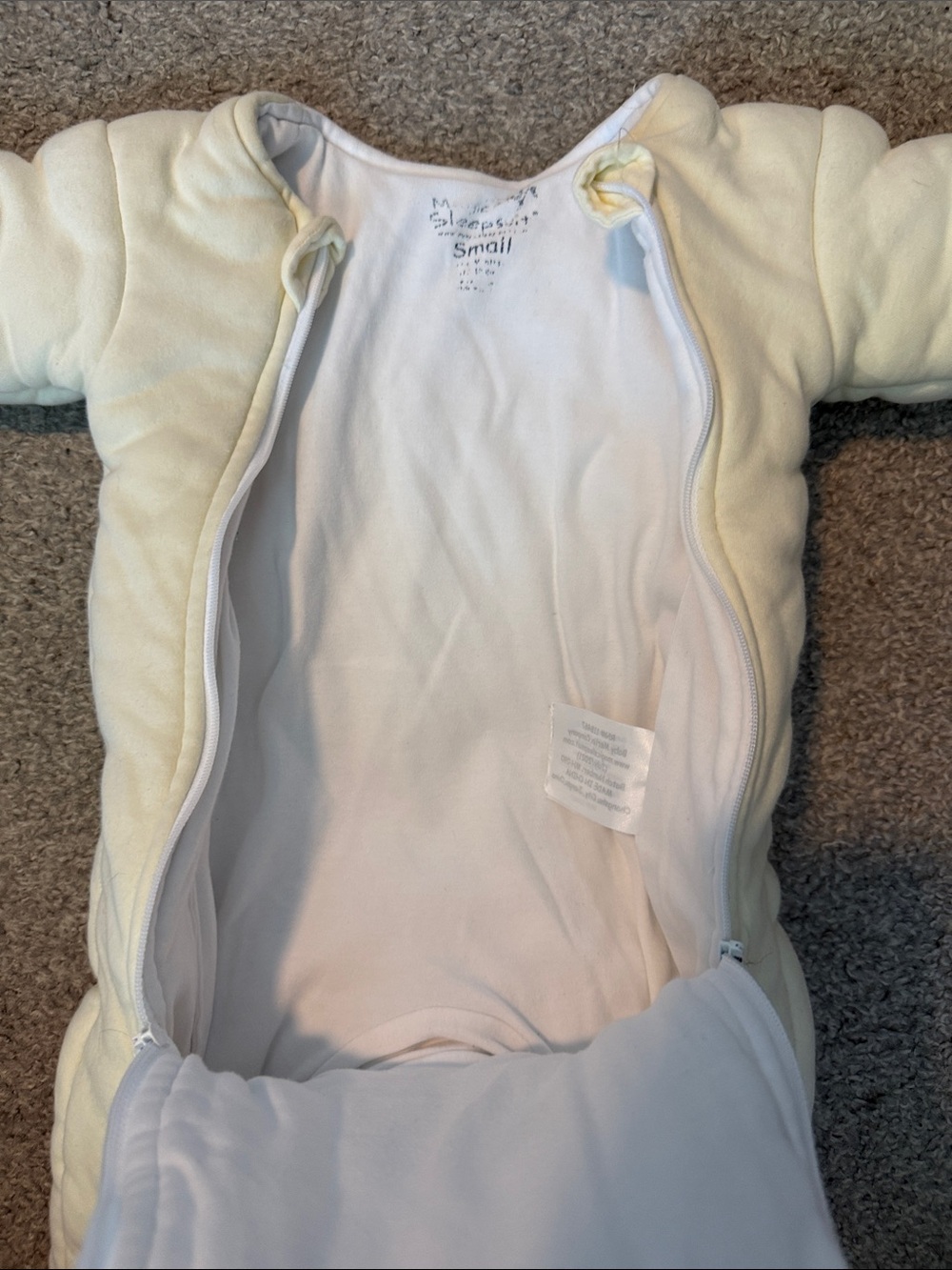 Merlin Magic Sleepsuit small - Picture 2 of 4